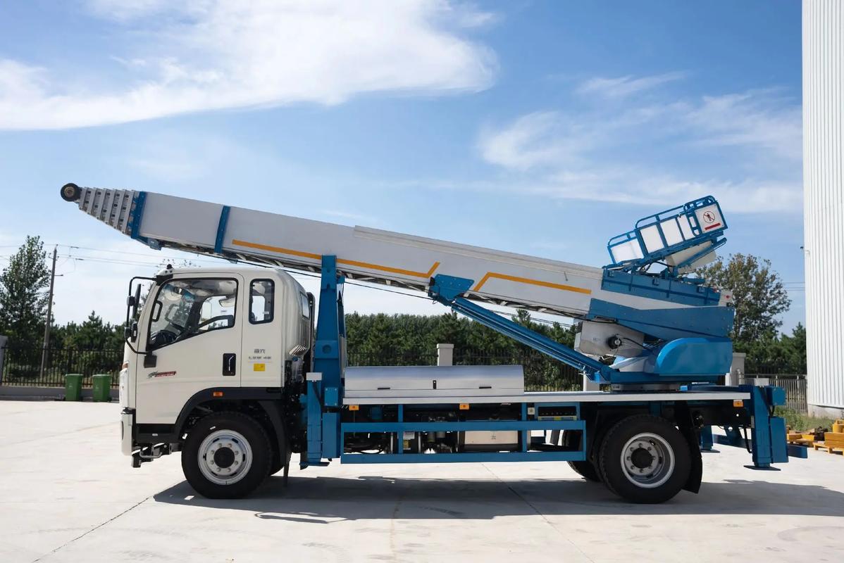 尉氏云梯上料车租赁费用